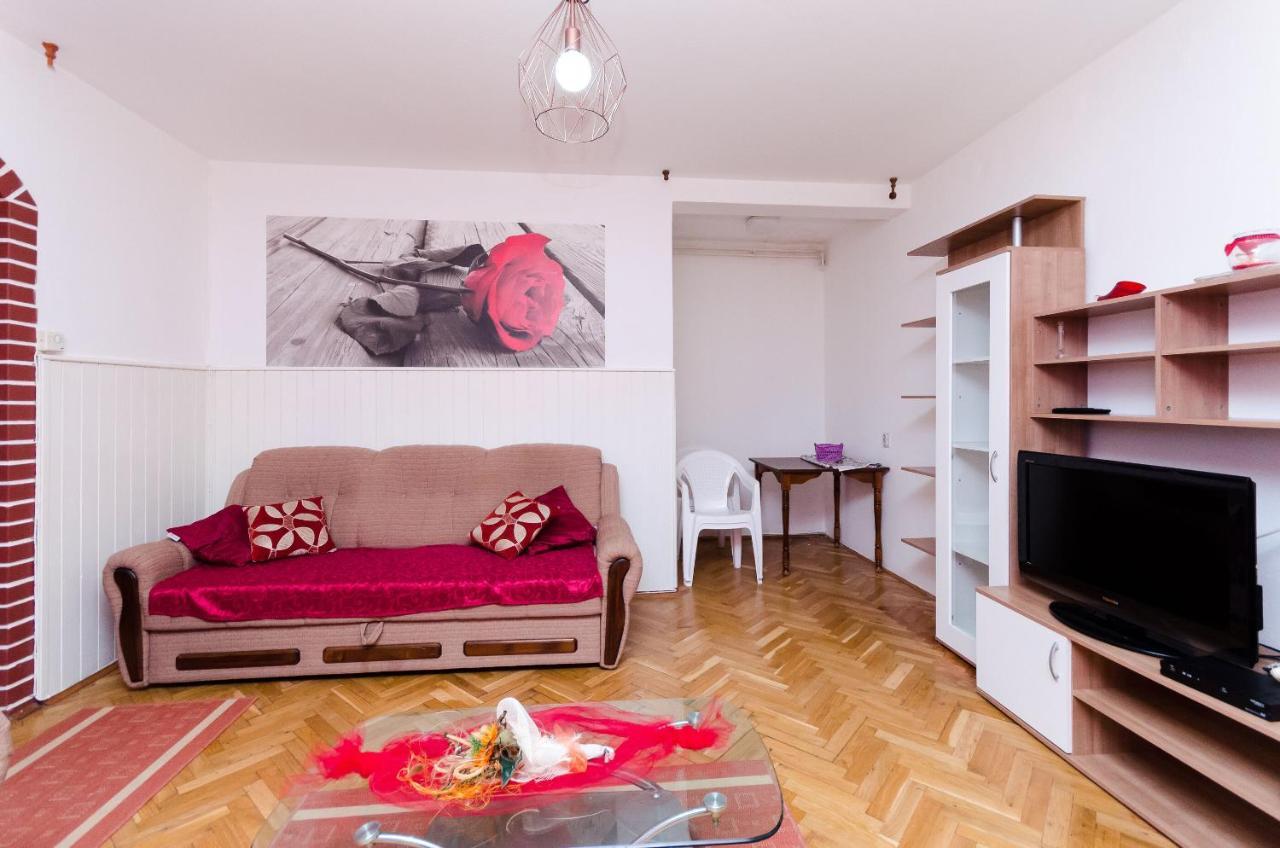 Apartments Vesna Kampor Luaran gambar